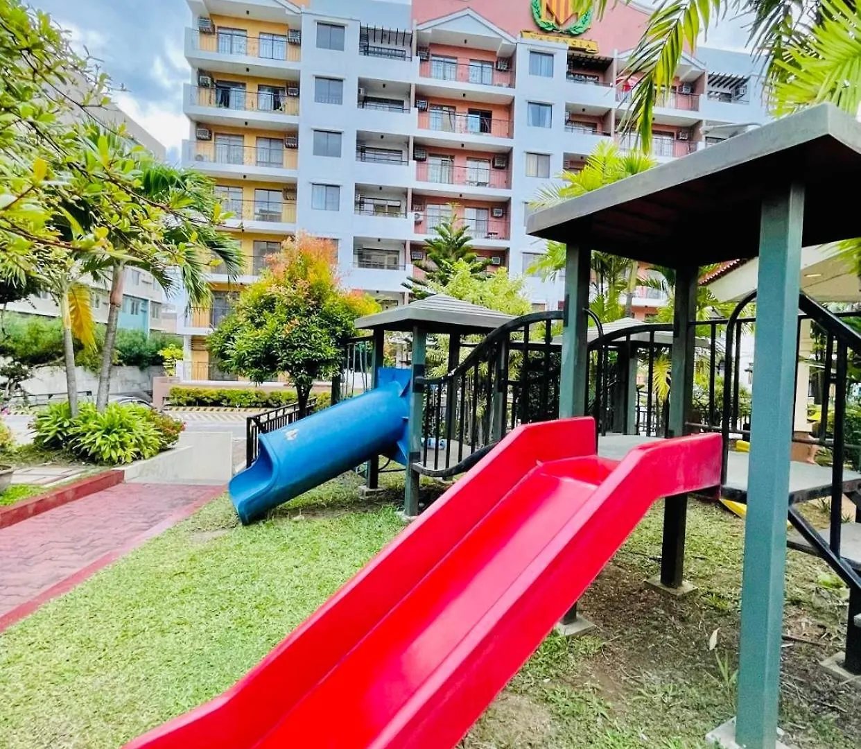 Magallanes Residences Condominium ダバオ　シティ アパート