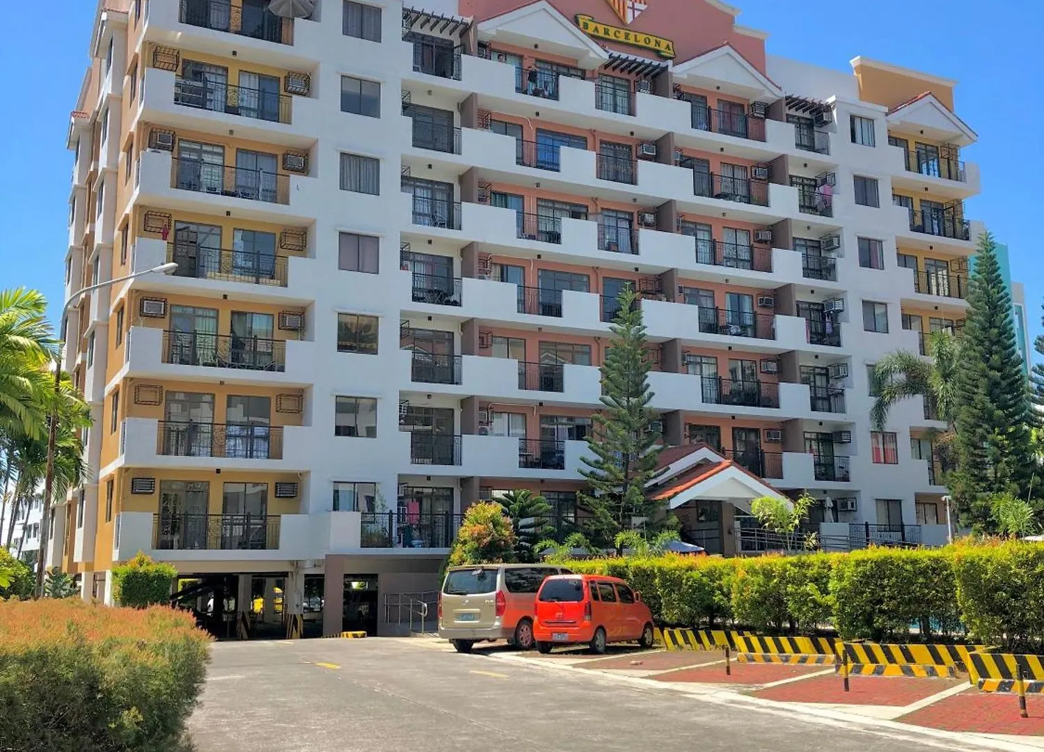 アパート Magallanes Residences Condominium ダバオ　シティ